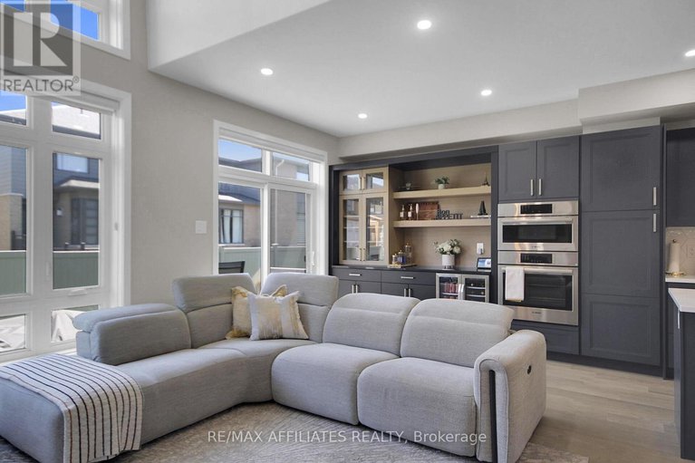 28564568/357-shoveler-grove/riverside-southgloucester-glen/ottawa/ontario/K4M1B2_13