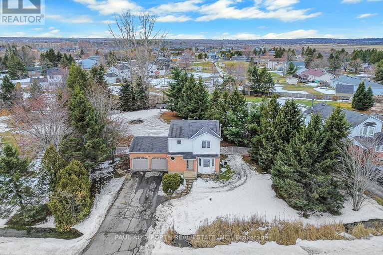 29467205/121-porcupine-trail/dunrobin-shores/ottawa/ontario/K0A1T0_2