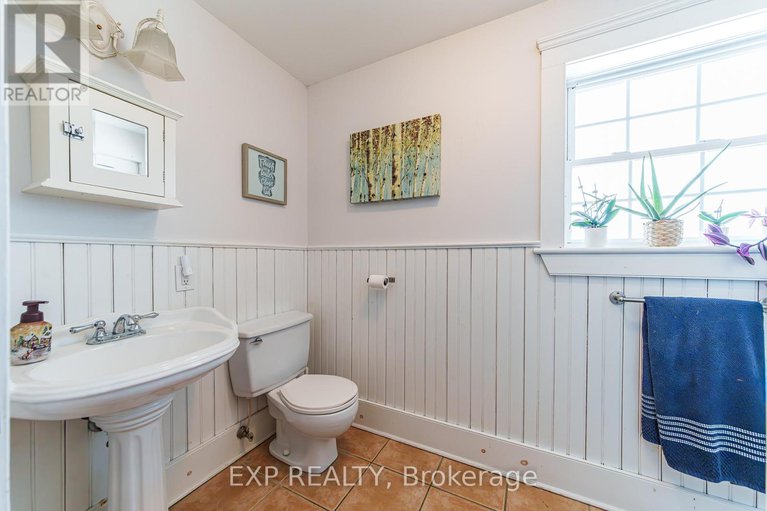 29447328/20267-county-road-18-road/south-glengarry-charlottenburgh-twp/south-glengarry/ontario/K0C2J0_33