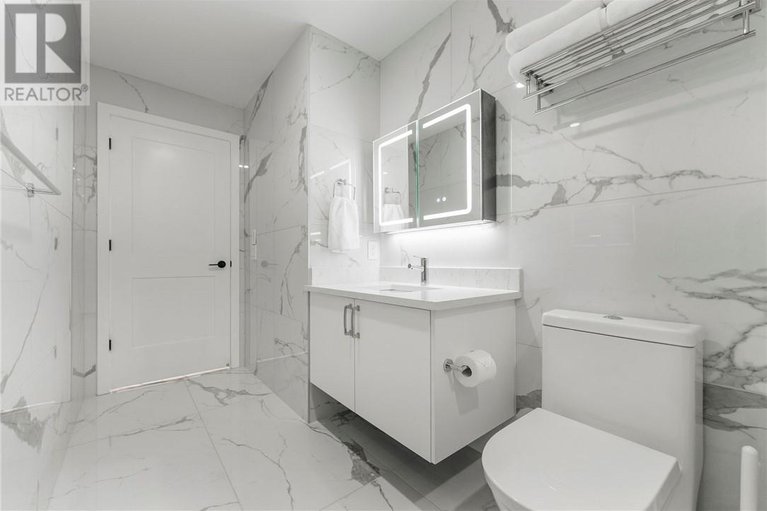 29183756/180-george-street-unit-ph208/ottawa/ontario/K1N0G8_36