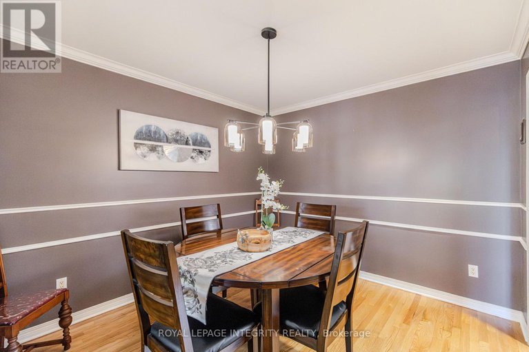 28943589/4316-owl-valley-drive/riverside-southgloucester-glen/ottawa/ontario/K1V1L3_8
