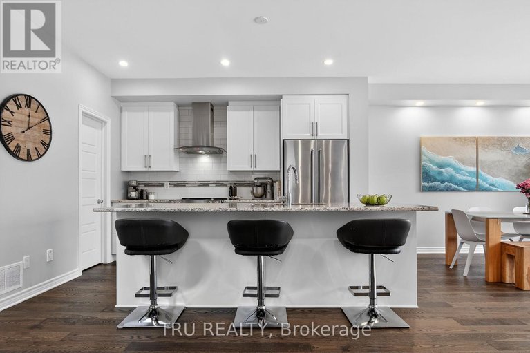 29479546/2850-grand-canal-street/half-moon-bay/ottawa/ontario/K2J0T3_6