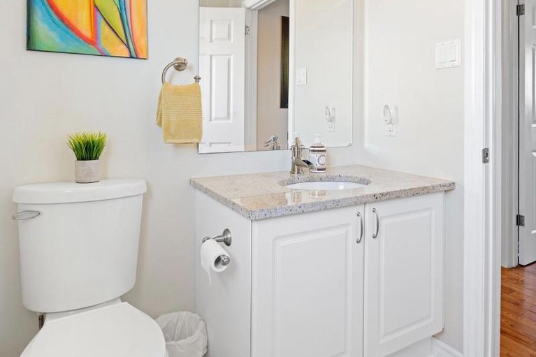 29633987/5520-bridlewood-court/iroquois/south-dundas/ontario/K0E1K0_18