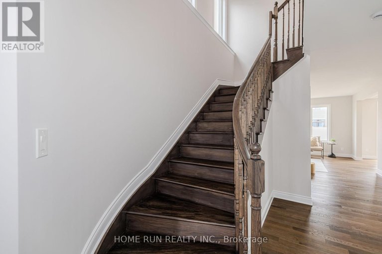 29600170/914-rubicon-place/emerald-meadowstrailwest/ottawa/ontario/K2V0R1_27