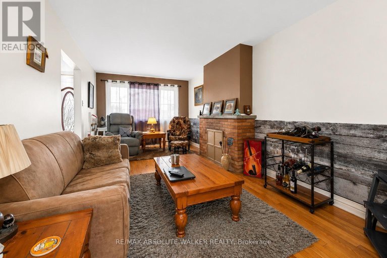 29676640/144-viewmount-drive/meadowlandscrestview/ottawa/ontario/K2G3B7_4
