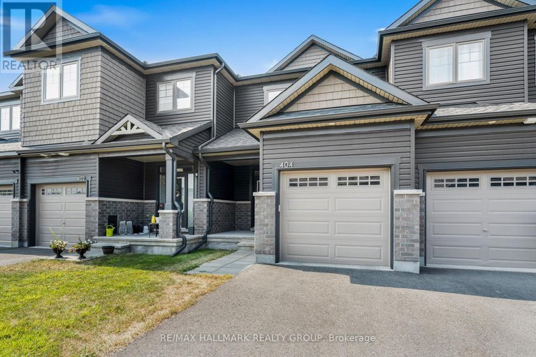 28711470/404-premiere-lane/town-of-rockland/clarence-rockland/ontario/K4K0M7_2