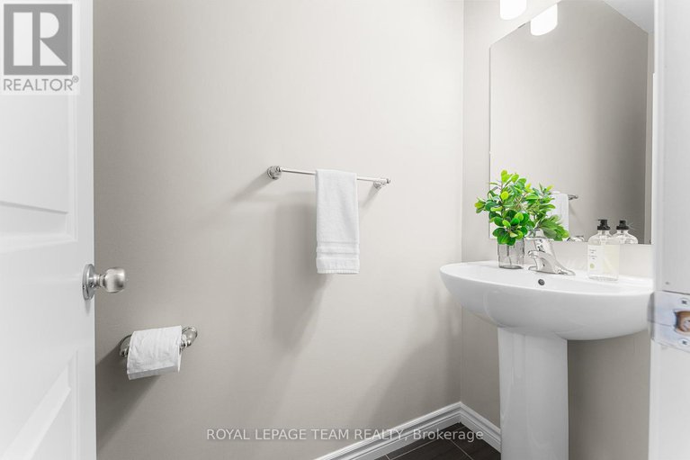 28559575/50-jardiniere-street/remainder-of-stittsville-area/ottawa/ontario/K2S2K3_9