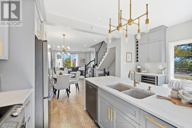 29578405/128-songbird-private/westcliffe-estates/ottawa/ontario/K2H0A2_8