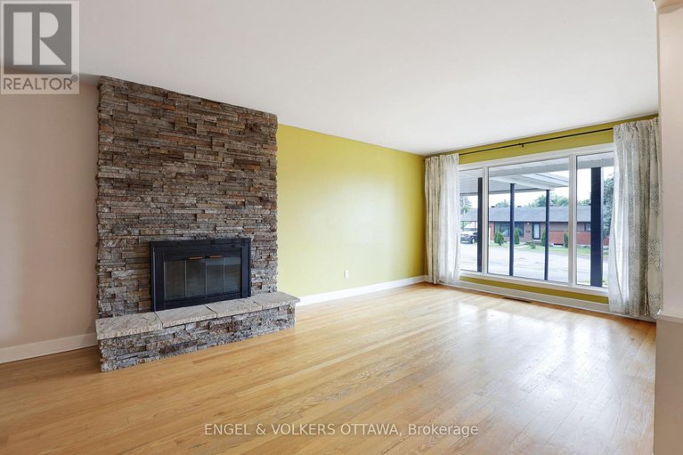 28561500/919-bermuda-avenue/carson-meadows/ottawa/ontario/K1K0V8_5