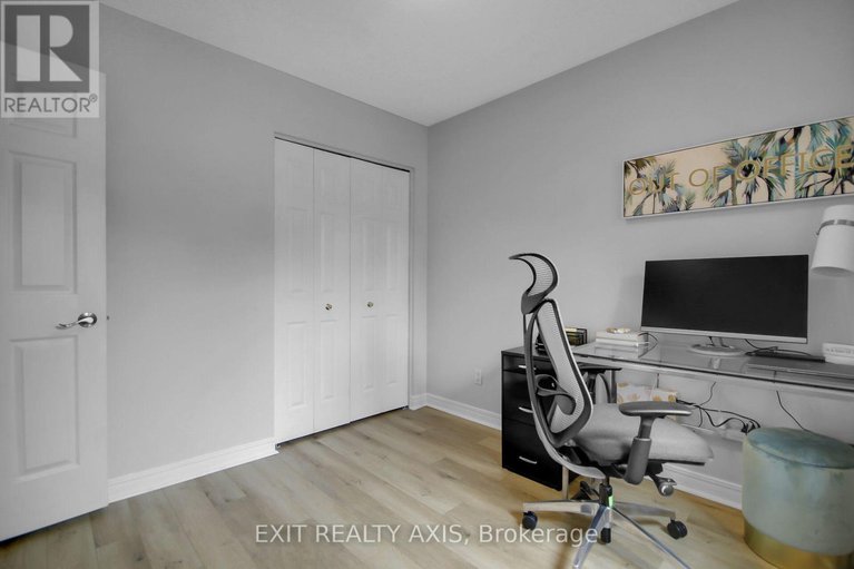 28610864/155-longshire-circle/longfields/ottawa/ontario/K2J4L2_27