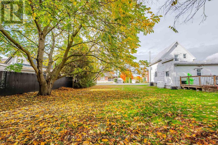 29024844/18-mechanic-street-w/maxville/north-glengarry/ontario/K0C1T0_39