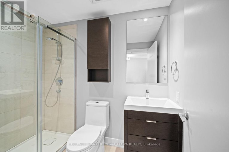 27924777/1605-20-daly-avenue/sandy-hill/ottawa/ontario/K1N0C6_16