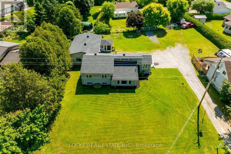28484093/2180-old-hwy-17-highway/clarencerockland-twp/clarence-rockland/ontario/K4K1K7_2