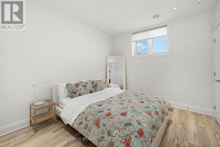 29262950/205-westar-farm-way/remainder-of-stittsville-area/ottawa/ontario/K0A1B0_33