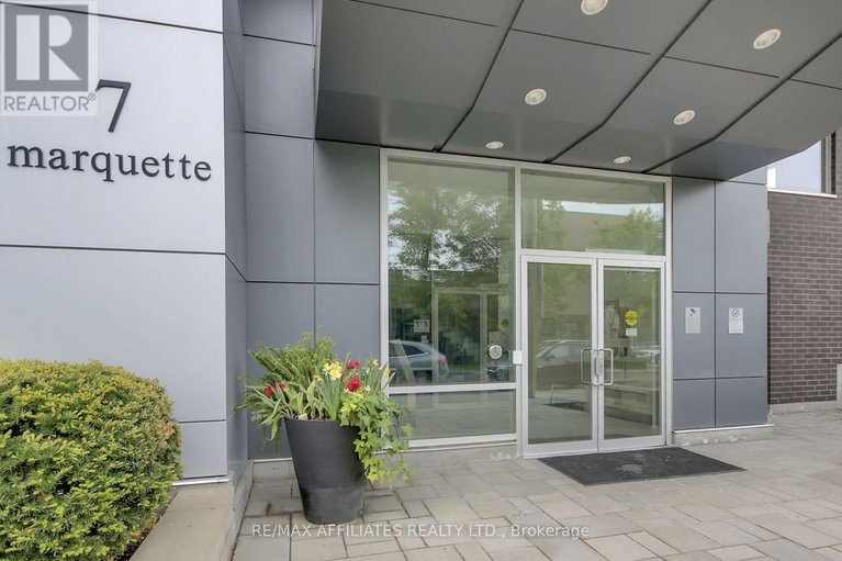 28355686/310b-7-marquette-avenue/vanier/ottawa/ontario/K1L8A7_1