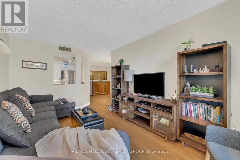 28925512/307-550-cambridge-street-s/west-centre-town/ottawa/ontario/K1S5N3_13