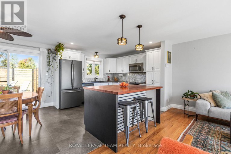 29038581/1965-patricia-street/town-of-rockland/clarence-rockland/ontario/K4K1B2_9