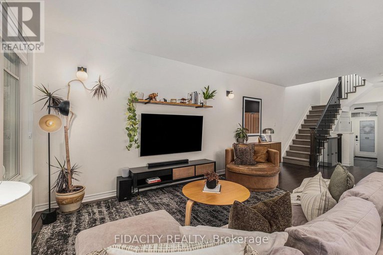28972715/648-vivera-place/fringewood/ottawa/ontario/K2S2N1_8