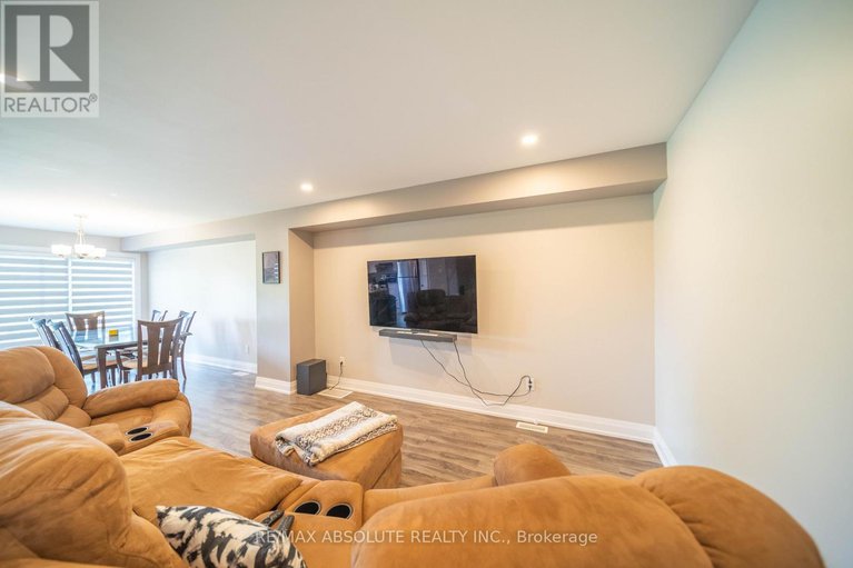 28473731/287-belfort-street/embrun/russell/ontario/K0A1W0_6