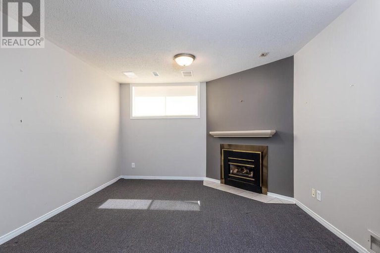28819200/6101-arbourwood-drive/chapel-hill/ottawa/ontario/K1C7K7_29