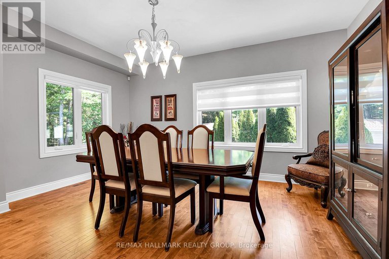 28707518/1705-silver-bark-avenue/orleanssunridge/ottawa/ontario/K1C7A9_7