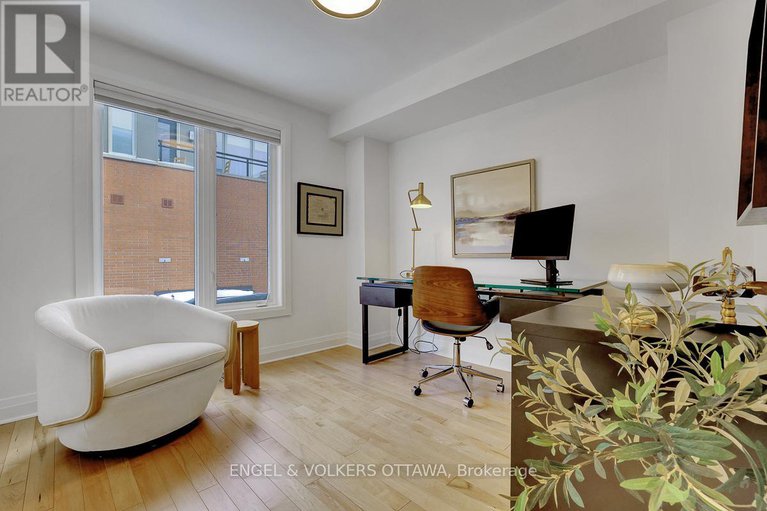 29300834/449-edison-avenue/mckellarhighland/ottawa/ontario/K2A1S5_22