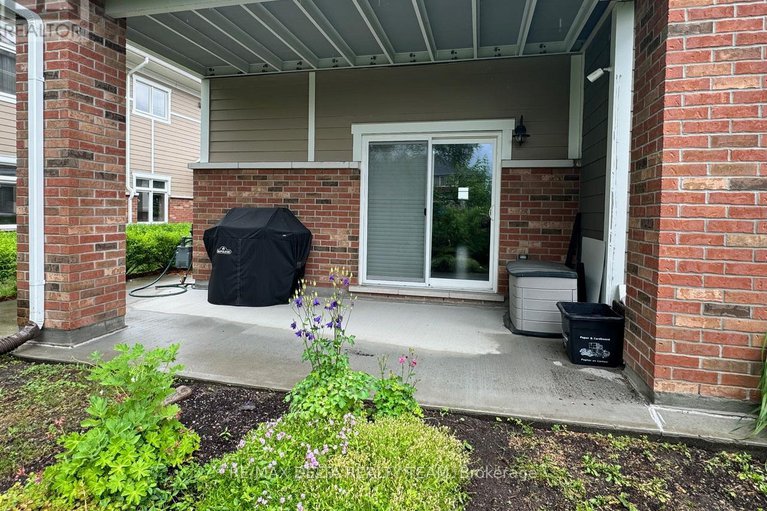 29345716/240-mullin-private/mer-bleuebradley-estatesanderson-park/ottawa/ontario/K1W0K6_17