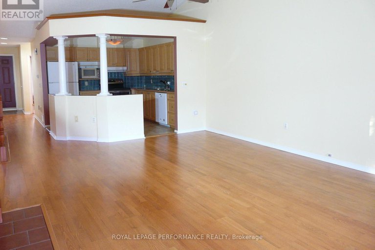 29043217/1172-foxborough-private/beaconwood/ottawa/ontario/K1J1E2_4