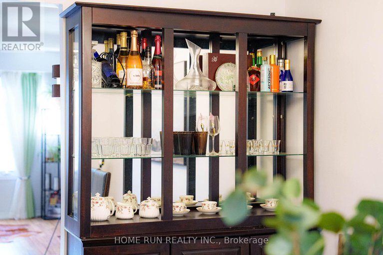 29211707/29-cymbeline-drive/westcliffe-estates/ottawa/ontario/K2H7X9_11