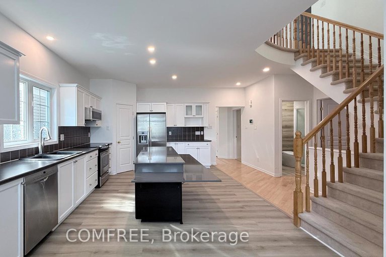 28919576/141-stedman-street/blossom-parkkemp-parkfindlay-creek/ottawa/ontario/K1T0B4_12