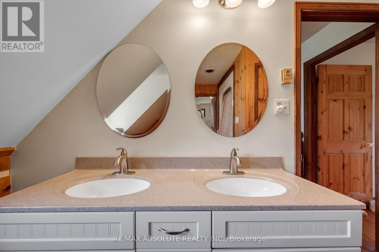 29134543/188-burns-drive/mcnabbraeside-twps/mcnabbraeside/ontario/K0A1G0_38