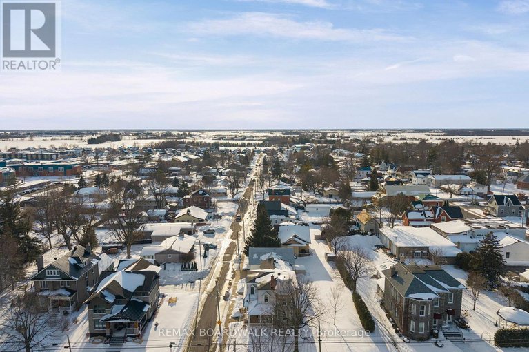 29405267/532-st-lawrence-street/winchester/north-dundas/ontario/K0C2K0_50