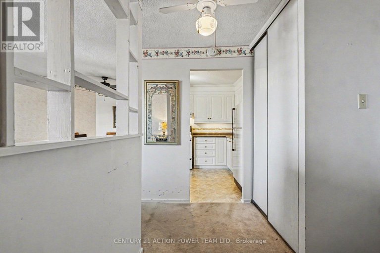 29472455/1106-915-elmsmere-road/beacon-hill-south/ottawa/ontario/K1J8H8_5