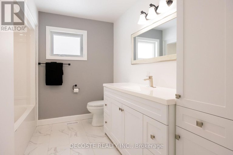 29408542/24-s-beech-street/lancaster/south-glengarry/ontario/K0C1N0_16