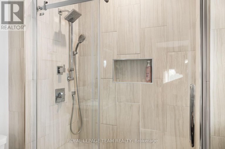 29322931/20-eleanor-drive/long-sault/south-stormont/ontario/K0C1P0_20