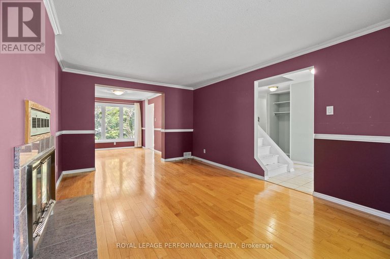 28857396/198-park-grove-drive/queenswood-heights-south/ottawa/ontario/K1E2T1_5