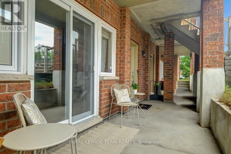 28591913/c-221-crestway-drive/barrhaven-east/ottawa/ontario/K2G0A9_32