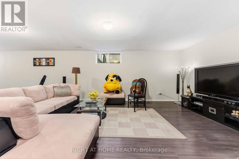 29683852/38-penrith-street/morgans-grantsouth-march/ottawa/ontario/K2W1E5_39