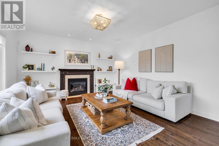 28526274/451-landswood-way/stittsville-south/ottawa/ontario/K2S0A4_20