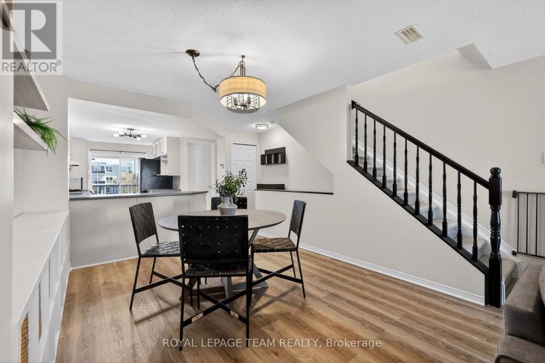 29668383/13-424-hillsboro-private/emerald-meadowstrailwest/ottawa/ontario/K2M3A8_7