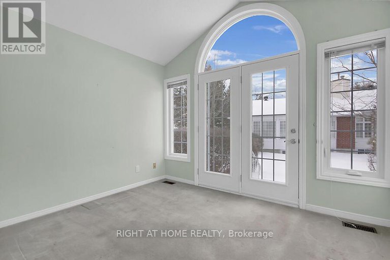 29256268/17-38-kettering/hunt-clubwestern-community/ottawa/ontario/K1V0X8_12