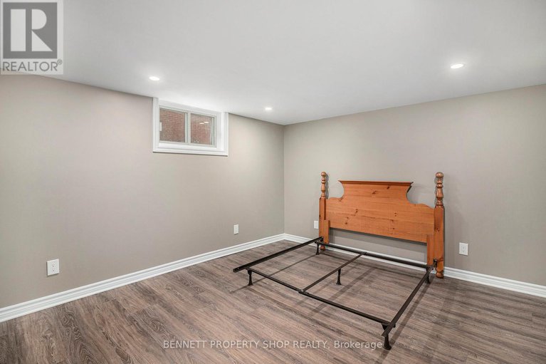 29242248/71-kyle-drive/morrisburg/south-dundas/ontario/K0C1X0_23