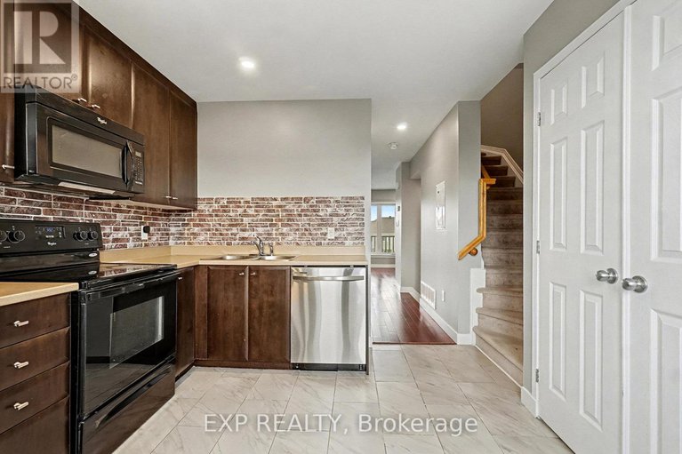 29139159/250-shanly-private/stonebridge/ottawa/ontario/K2J5X6_12