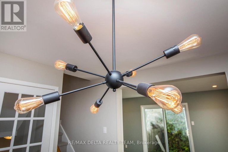 29517311/8-323-monica-crescent/bilberry-creekqueenswood-heights/ottawa/ontario/K1E3N6_9