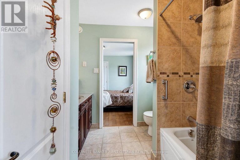 29602825/1111-west-shore-drive/drummond-n-elmsley-drummond-twp/drummondnorth-elmsley/ontario/K7H3C8_26