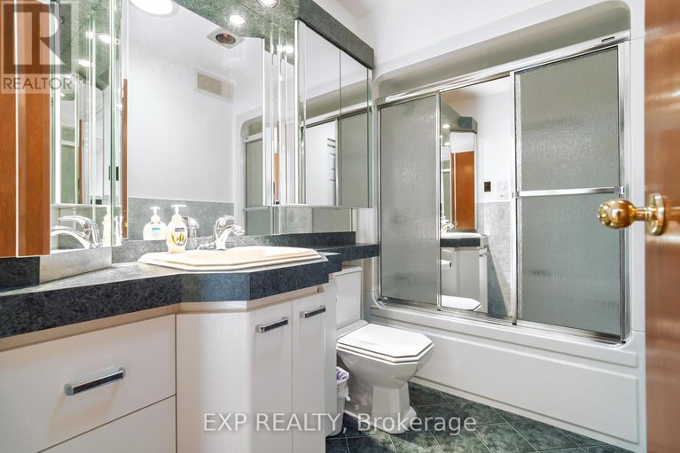 28523426/2577-regional-174-road/cumberland-village/ottawa/ontario/K4C1E5_17