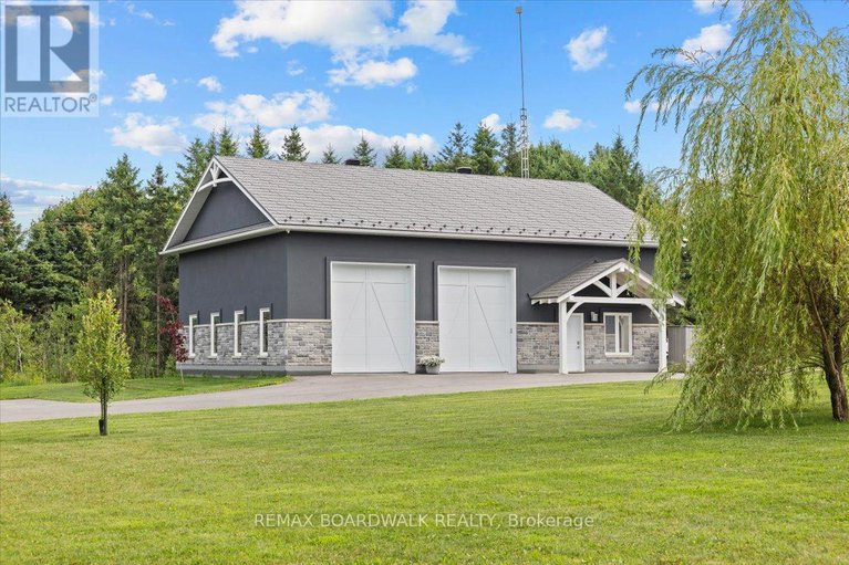 29211035/2440-emmett-road/cumberland-west/ottawa/ontario/K4C1S1_3