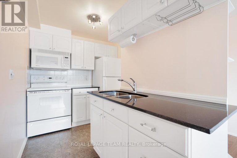 29284567/205-6532-bilberry-drive/orleans-wood/ottawa/ontario/K1C4N9_11