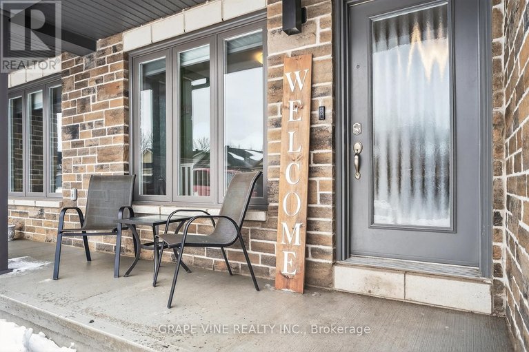 29484450/923-leishman-drive/mississippi-mills-ramsay-twp/mississippi-mills/ontario/K0A1A0_4