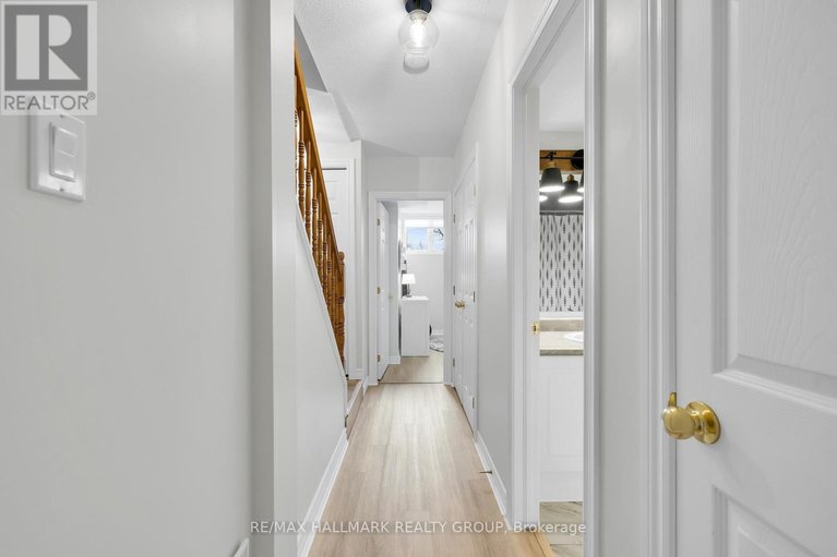 29450372/1344-guthrie-street/leslie-park/ottawa/ontario/K2H1G8_33